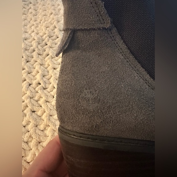 TIMBERLAND WOMEN'S SUTHERLIN BAY CHELSEA BOOTS - Picture 6 of 7